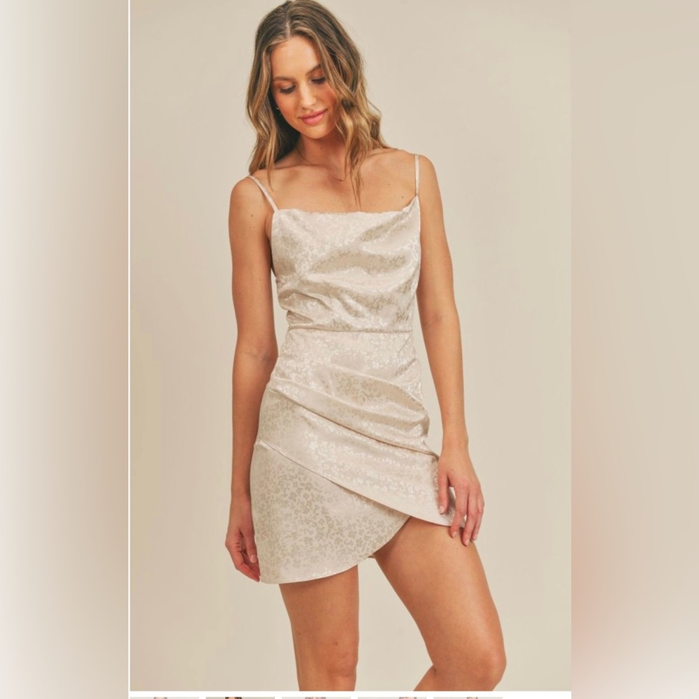 Sadie and Sage dress size L, new with tags